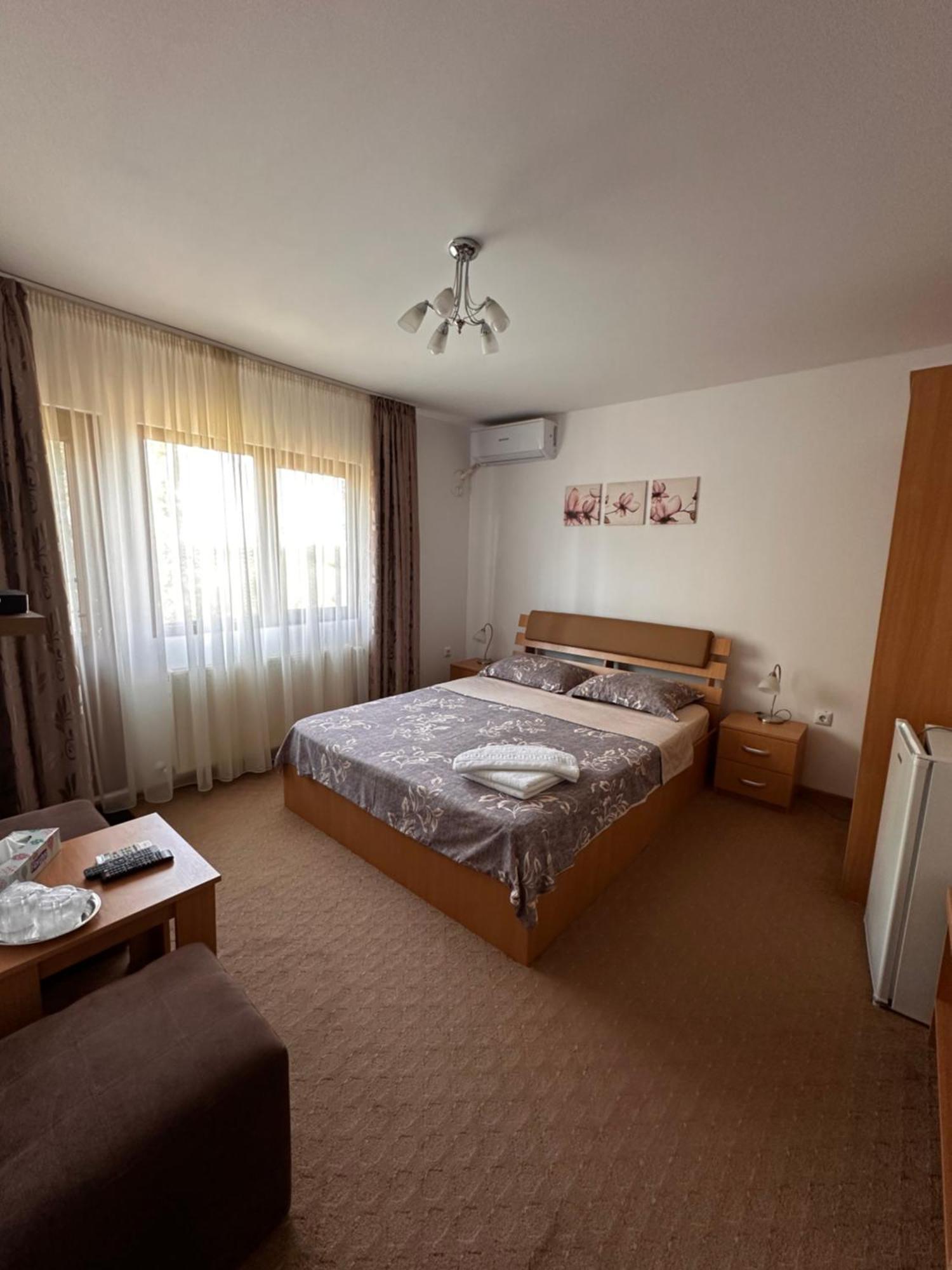 מלון Casa Carp Calarasi מראה חיצוני תמונה